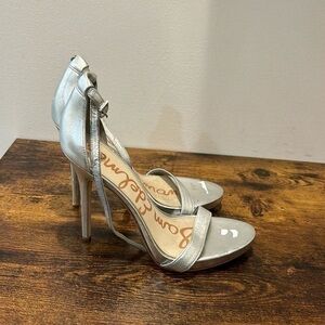 Sam Edelman Eleanor silver open toe sandal size 9.5